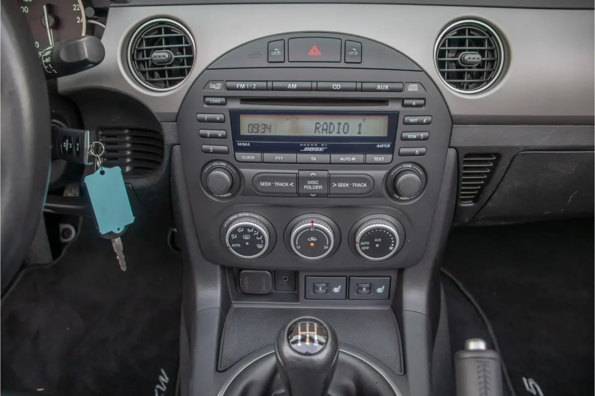 2.0 Center-Line, 44.000km, Leder, Bose, Stoelverwarming, Climate control, Cruise control.