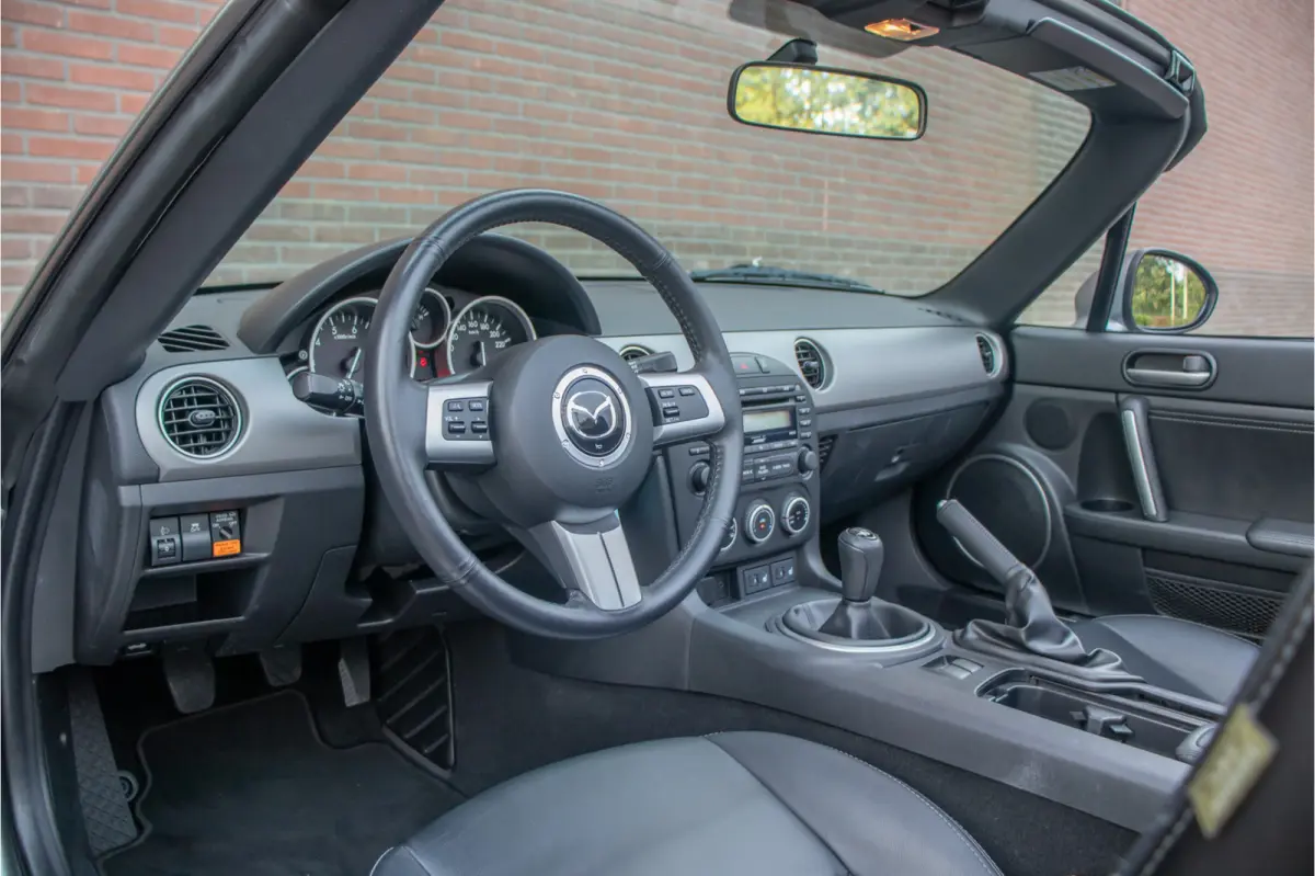 2.0 Center-Line, 44.000km, Leder, Bose, Stoelverwarming, Climate control, Cruise control.