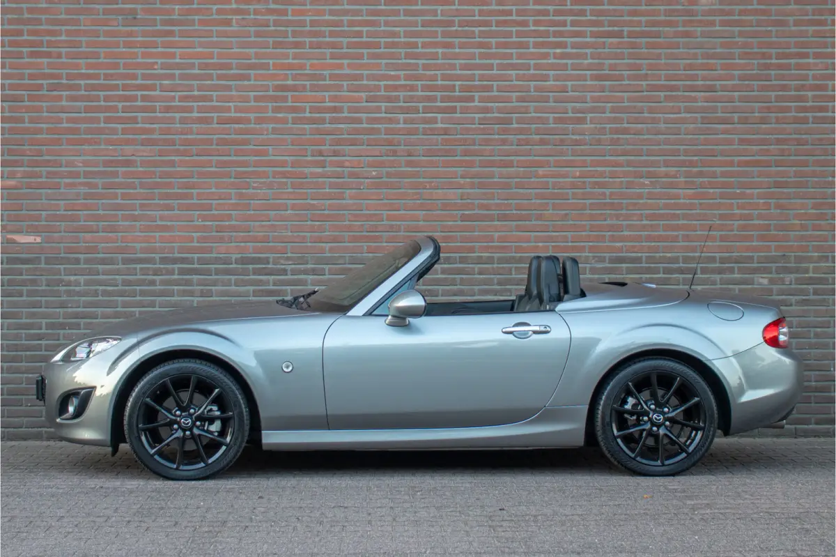 2.0 Center-Line, 44.000km, Leder, Bose, Stoelverwarming, Climate control, Cruise control.