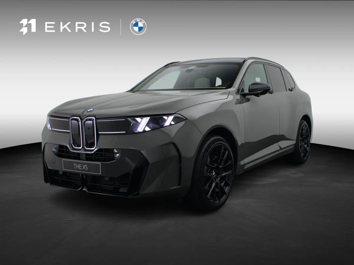 40 xDrive | M Sportpakket Pro | Trekhaak | Automatische deuren | Bowers & Wilkins | Passenger screen