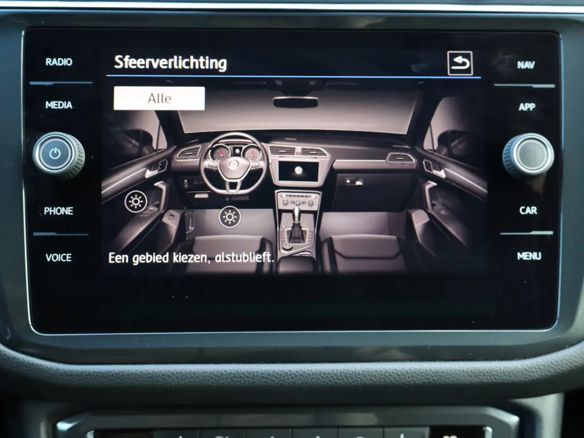 1.5 TSI Highline Business R NIEUWSTAAT I 1ste eig. I 5P I R-line I Keyless I Trekhaak 1800KG I 20" I Virtual I Camera I Leer I Sportonderstel I