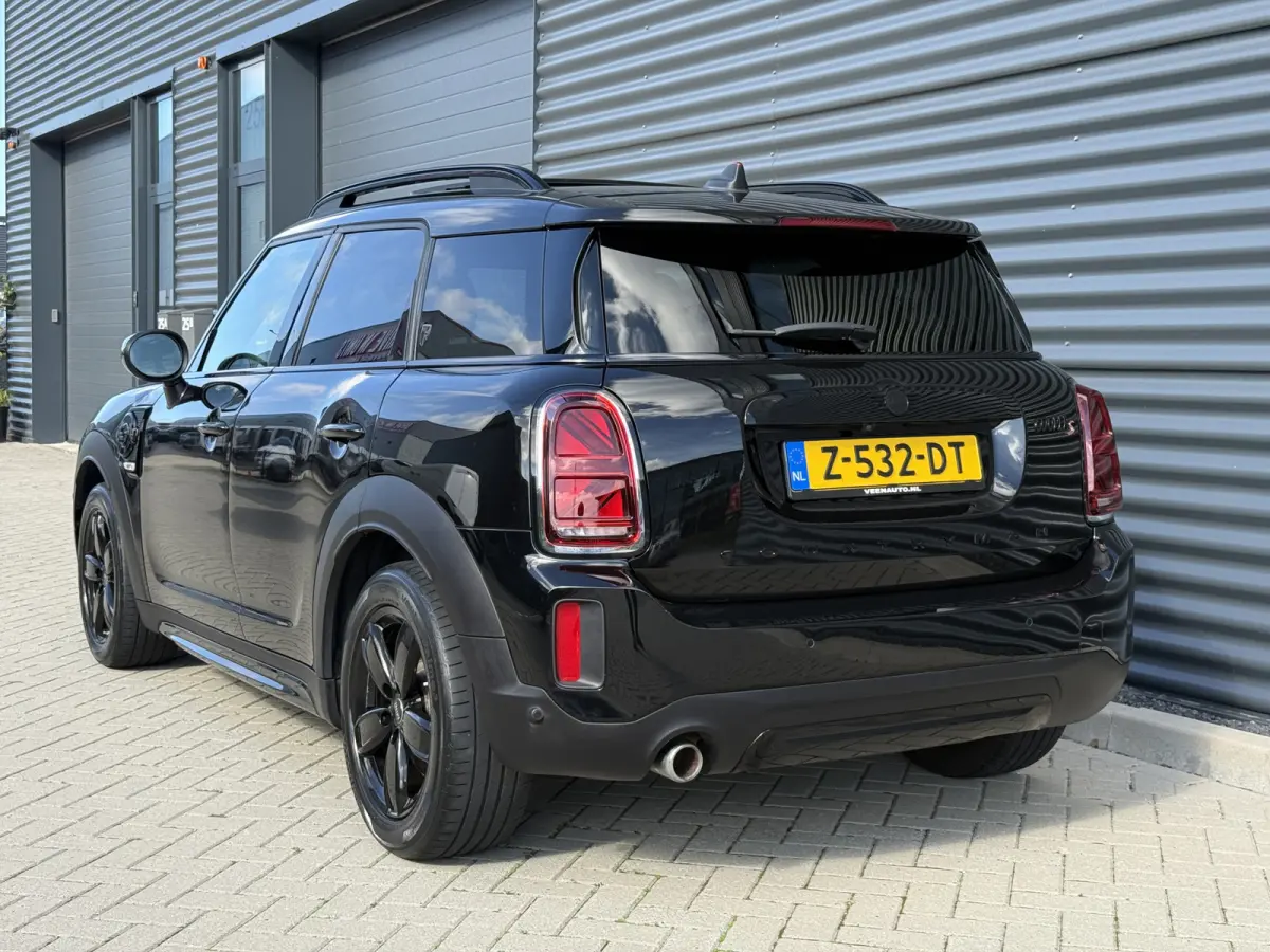 1.5 Cooper ALL4 YOURS Pano/Leder/Camera/Apple