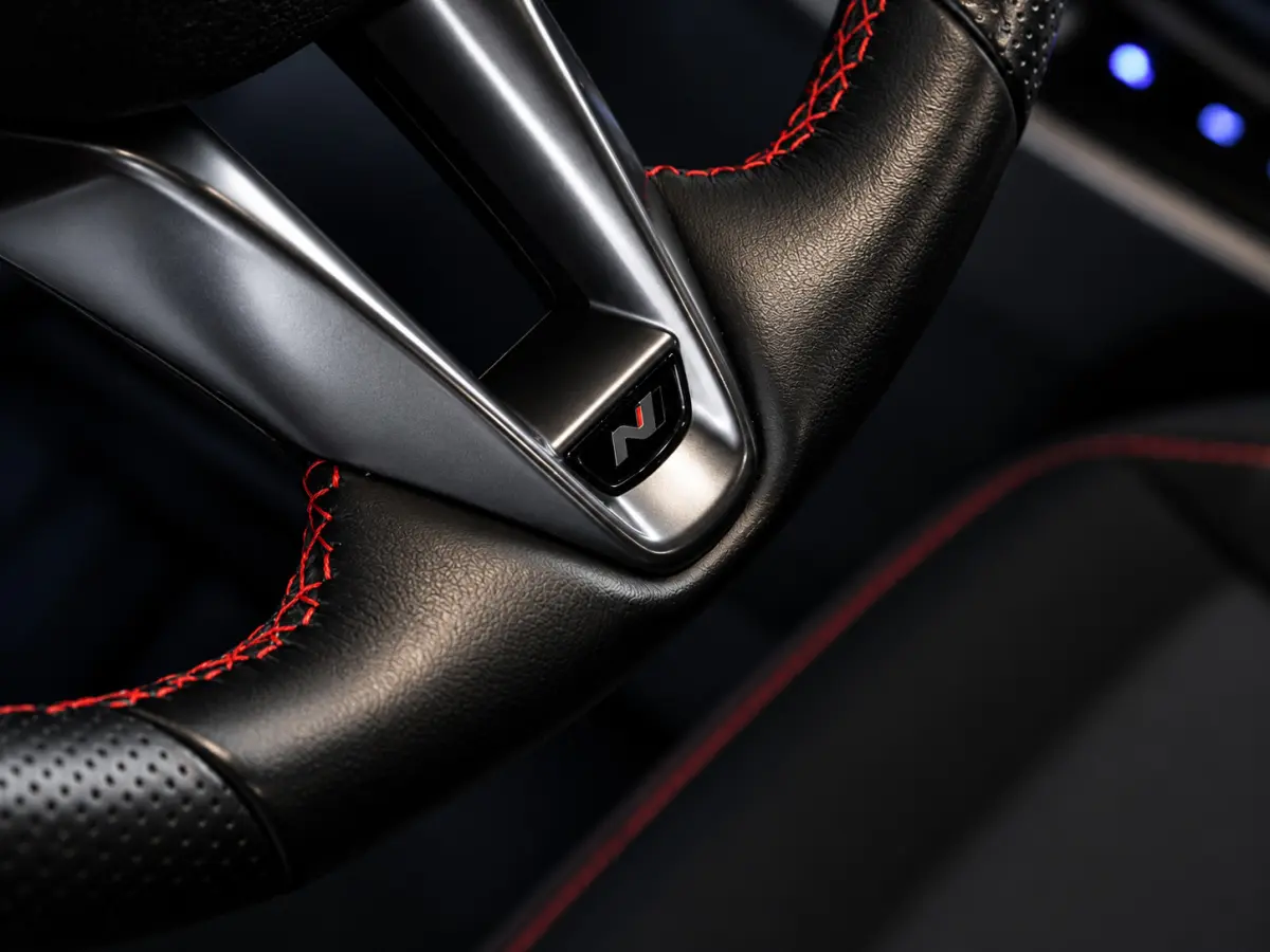1.0 T-GDI N Line | BOSE | Stoel- en stuurverw.