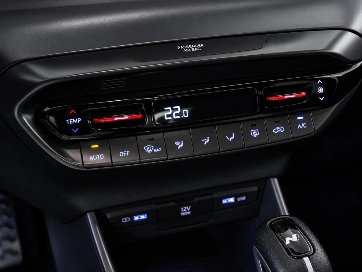 1.0 T-GDI N Line | BOSE | Stoel- en stuurverw.