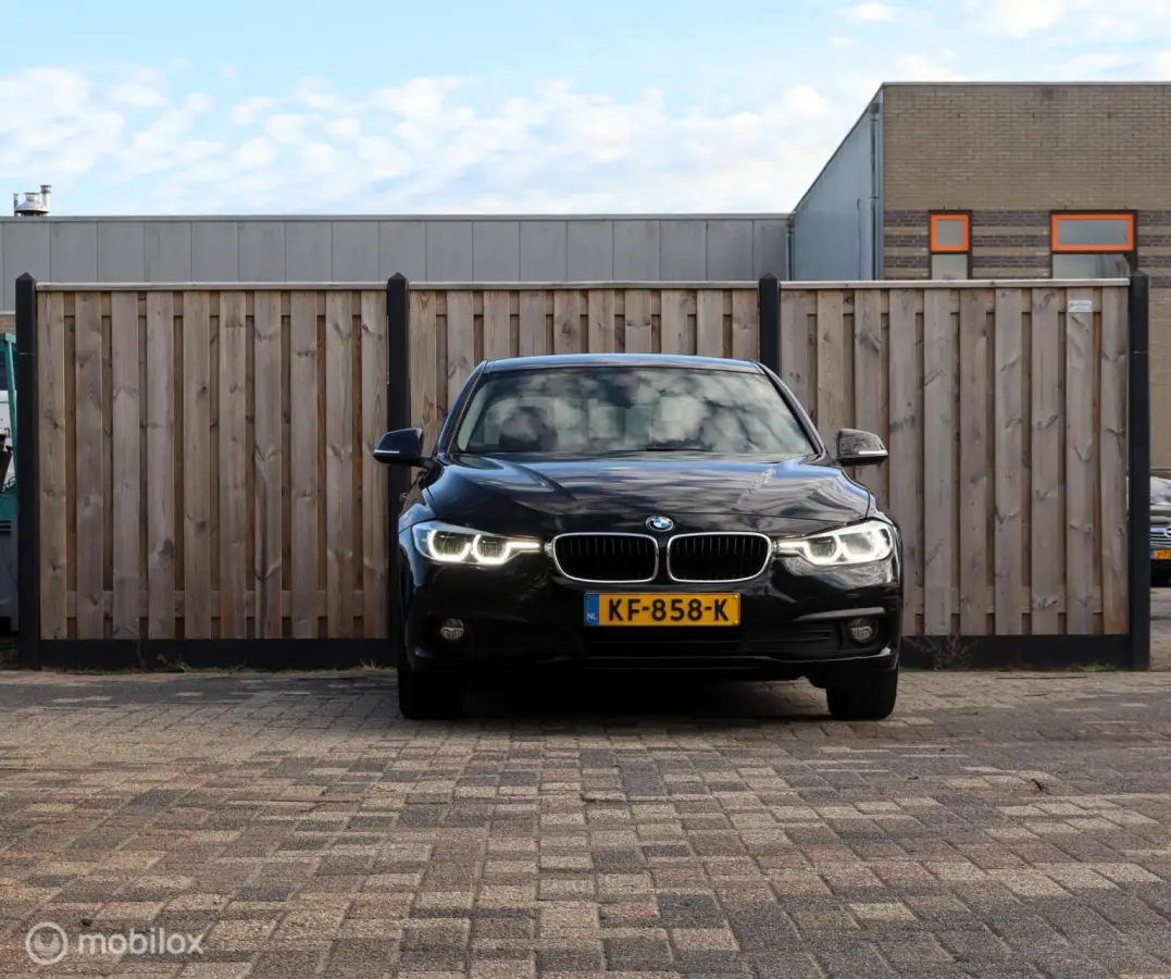 318i Led/Navi