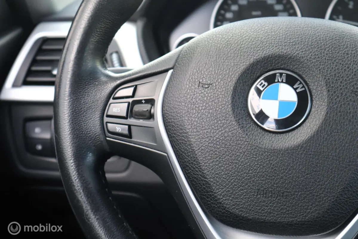 318i Led/Navi