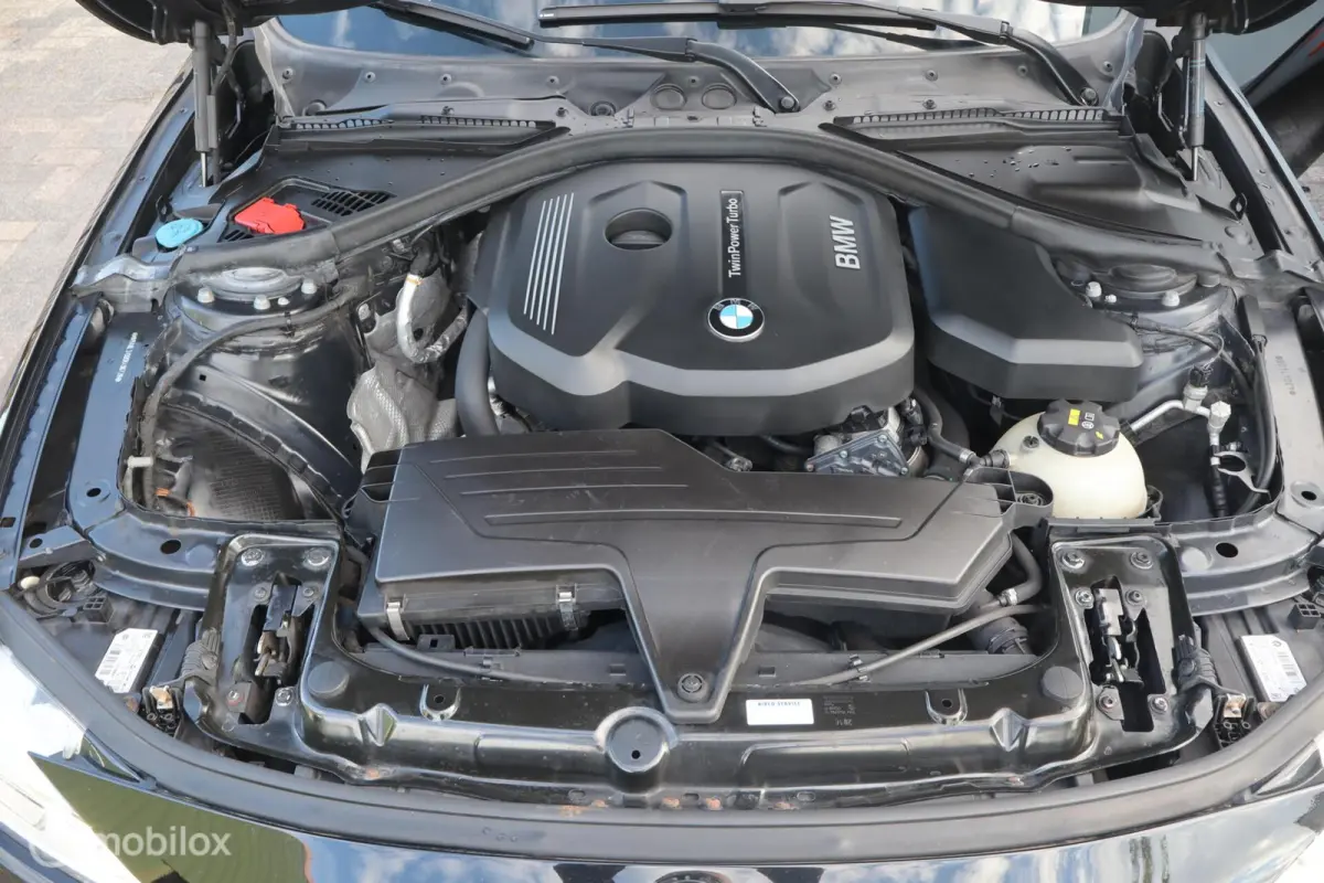 318i Led/Navi