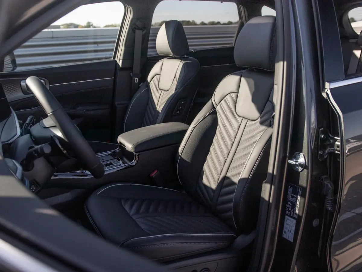 1.6 T-GDi Plug-in Hybrid 4WD ExecutiveLine 7p | Actieprijs* | Navi. | Clima. | Stoel&Stuur Verwarming | Panodak | Dodehoekassistentie | Parkeersensoren | Bose Sound Systeem