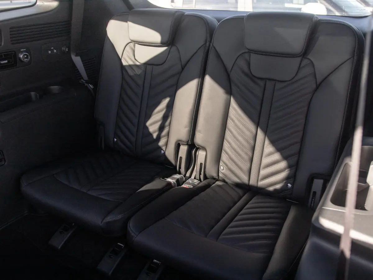 1.6 T-GDi Plug-in Hybrid 4WD ExecutiveLine 7p | Actieprijs* | Navi. | Clima. | Stoel&Stuur Verwarming | Panodak | Dodehoekassistentie | Parkeersensoren | Bose Sound Systeem