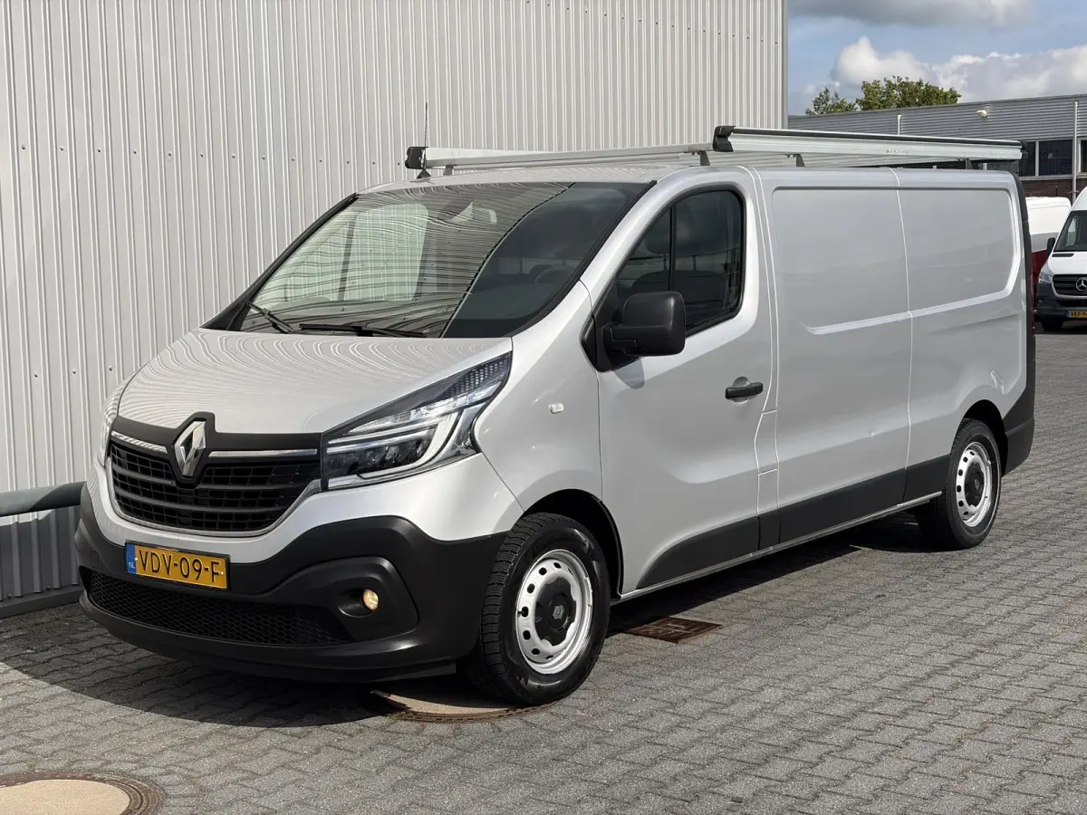 1.6 dCi T29 L2H1 Comfort*HAAK*CAM*ECC*CRUISE*LED*
