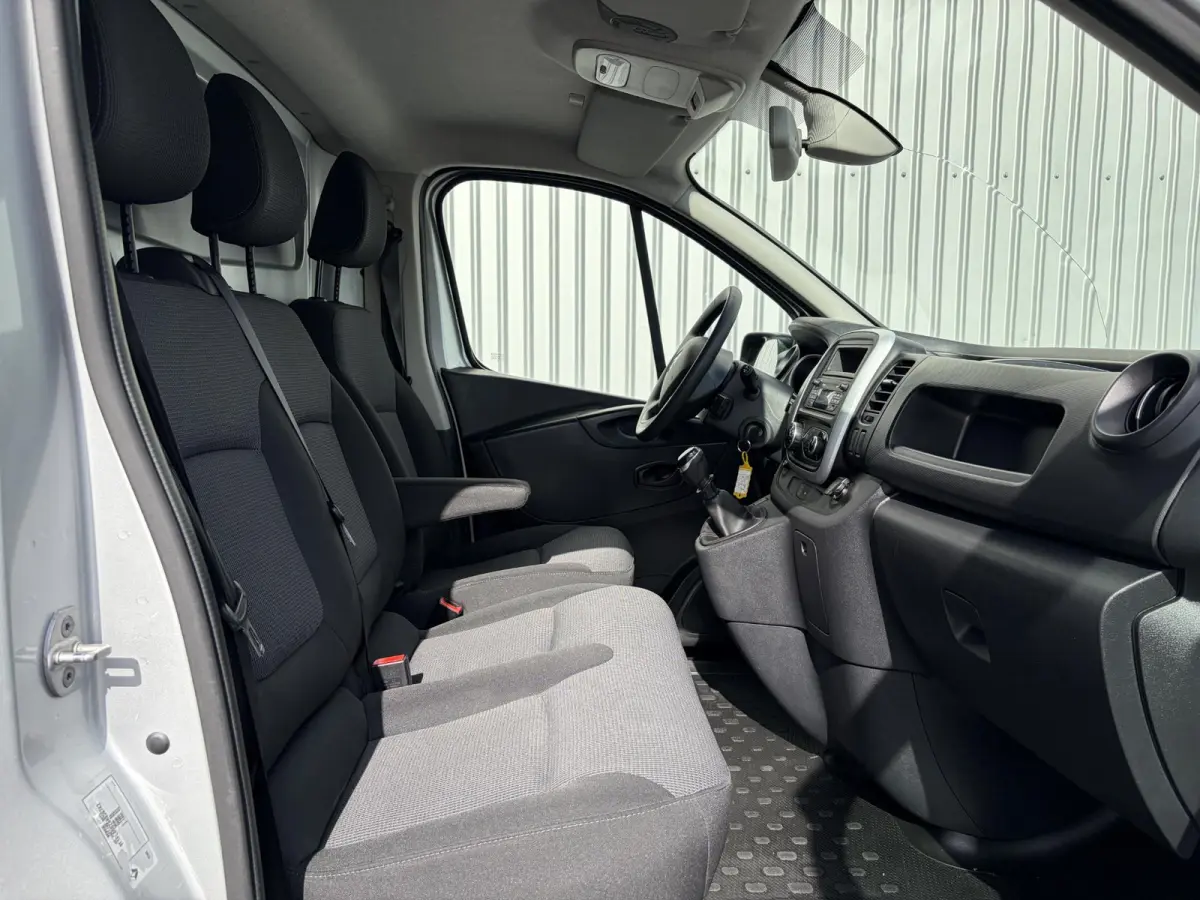 1.6 dCi T29 L2H1 Comfort*HAAK*CAM*ECC*CRUISE*LED*