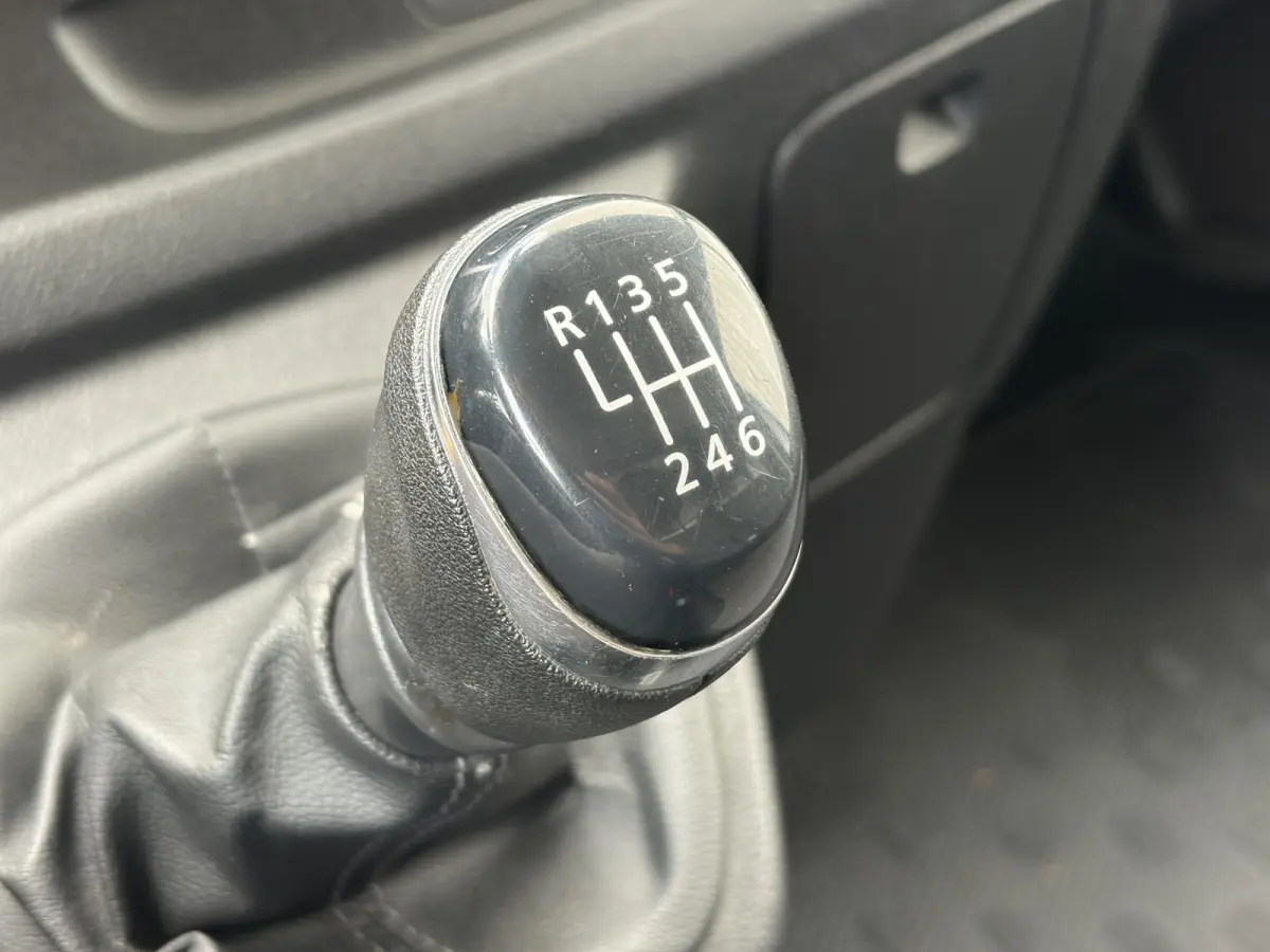 1.6 dCi T29 L2H1 Comfort*HAAK*CAM*ECC*CRUISE*LED*