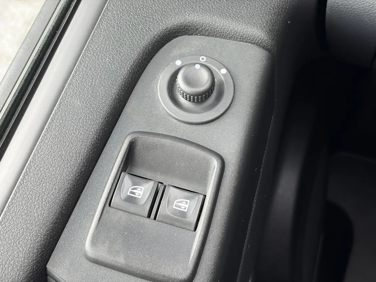 1.6 dCi T29 L2H1 Comfort*HAAK*CAM*ECC*CRUISE*LED*