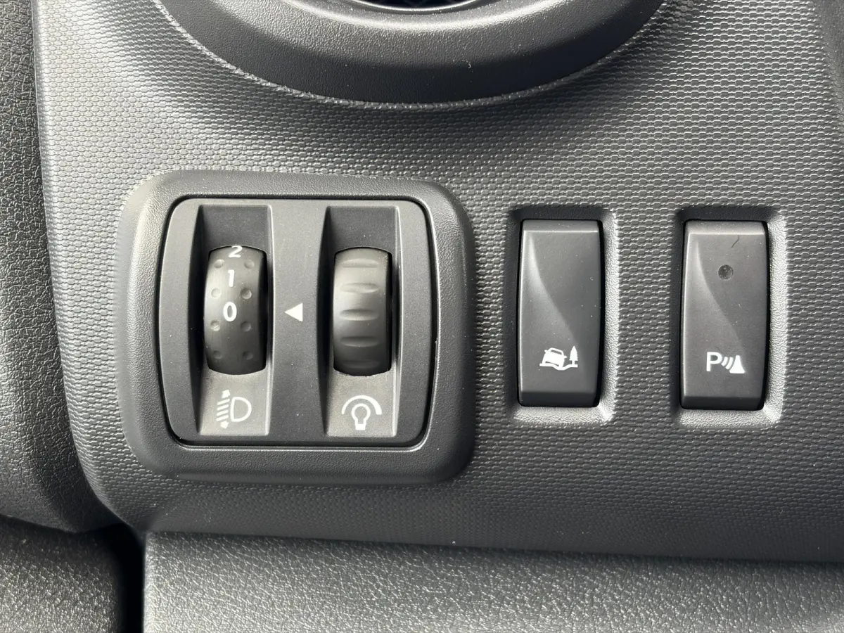 1.6 dCi T29 L2H1 Comfort*HAAK*CAM*ECC*CRUISE*LED*