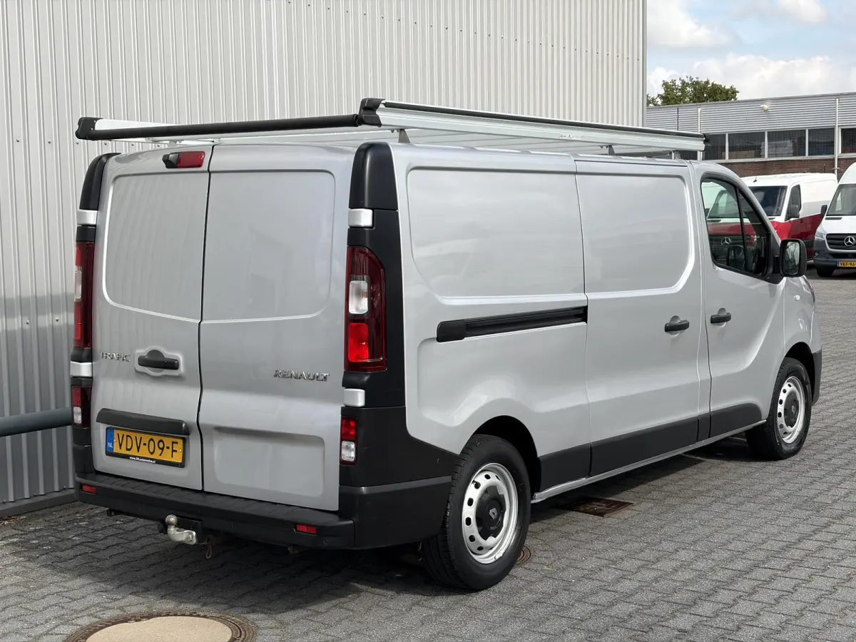 1.6 dCi T29 L2H1 Comfort*HAAK*CAM*ECC*CRUISE*LED*