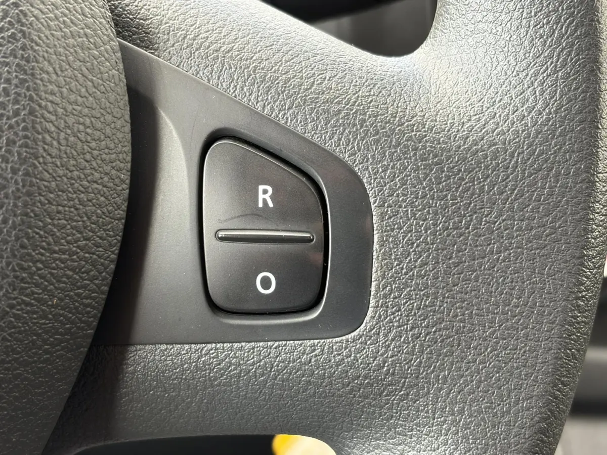 1.6 dCi T29 L2H1 Comfort*HAAK*CAM*ECC*CRUISE*LED*