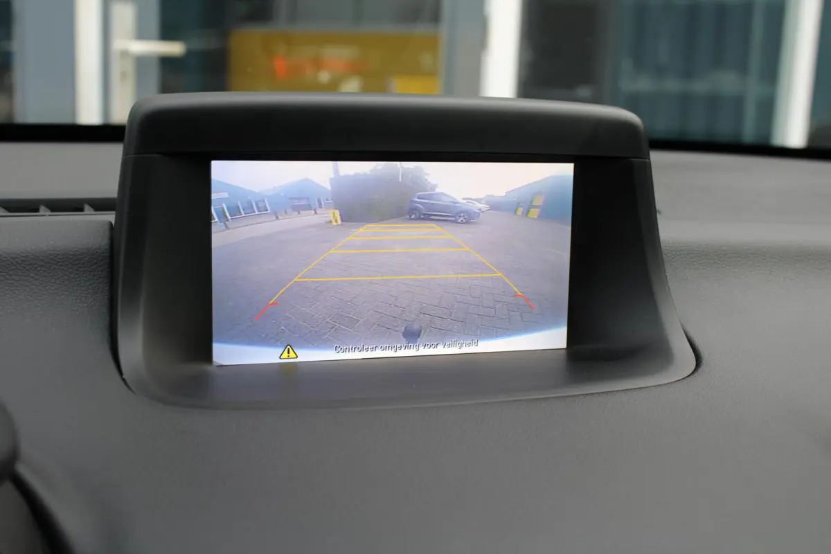 1.4 Turbo Blitz|Navigatie|Camera|Trekhaak|Stoel en Stuur verw.|Pdc|Cruise controle
