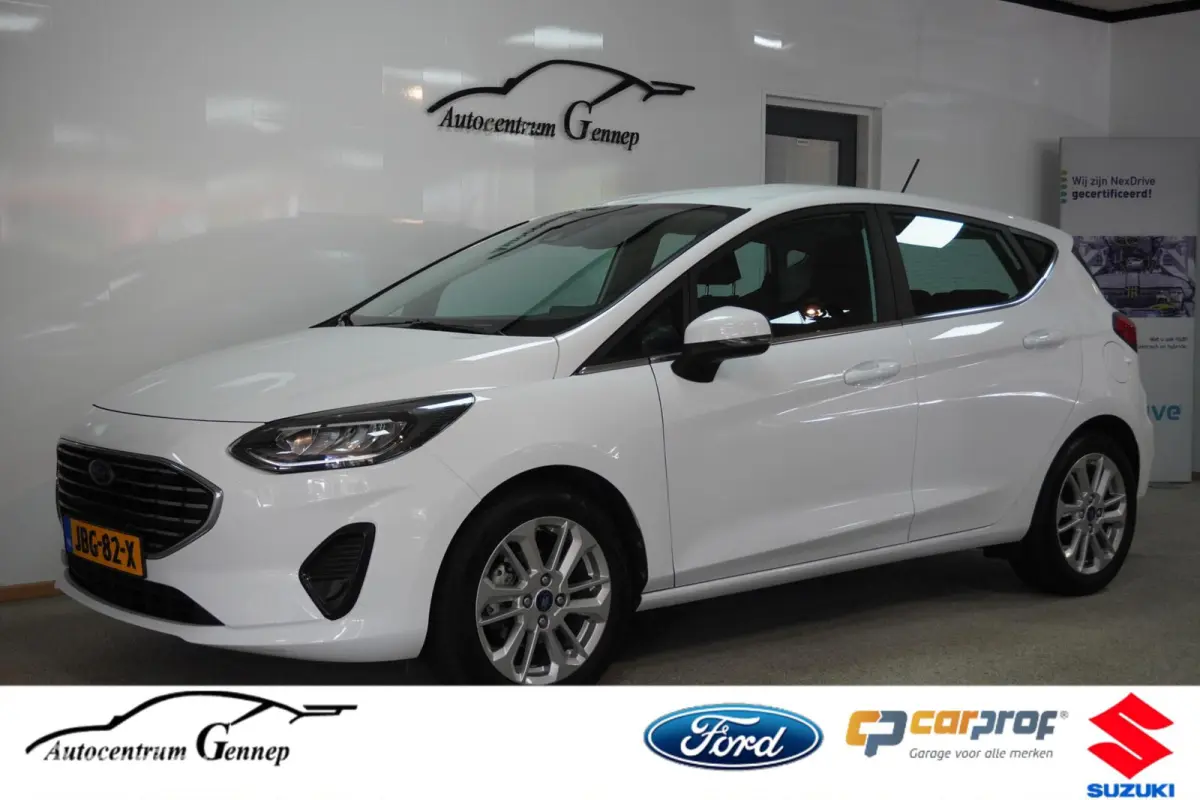 1.0 EcoBoost Hybrid Titanium 125PK