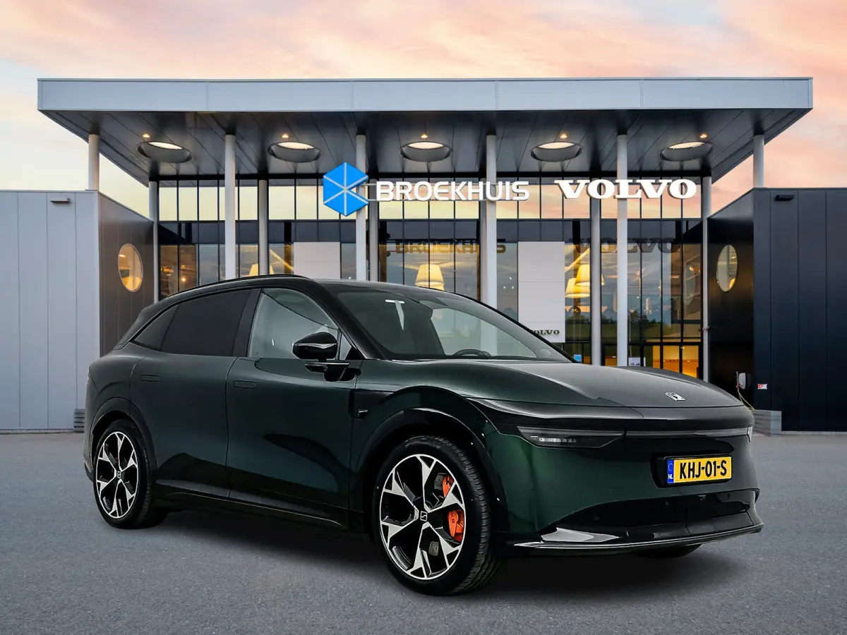 Privilege 100 kWh | 21" | Panoramadak | Luchtvering | Premium Audio | Elektr. portieren | Stoelventilatie / massage | Elektr. verst. Nappa Stoelen + Stuurwiel | 3D Camera | Groot Head-Up