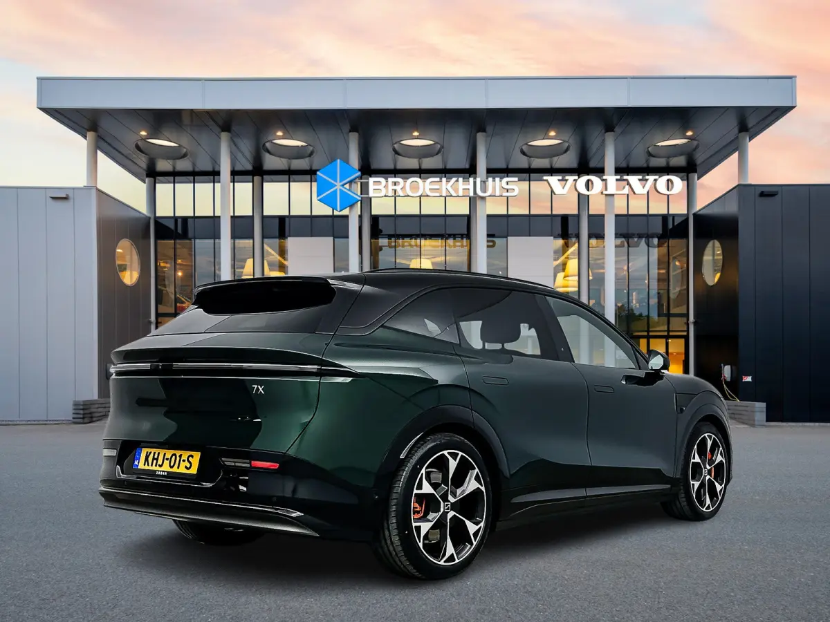 Privilege 100 kWh | 21" | Panoramadak | Luchtvering | Premium Audio | Elektr. portieren | Stoelventilatie / massage | Elektr. verst. Nappa Stoelen + Stuurwiel | 3D Camera | Groot Head-Up