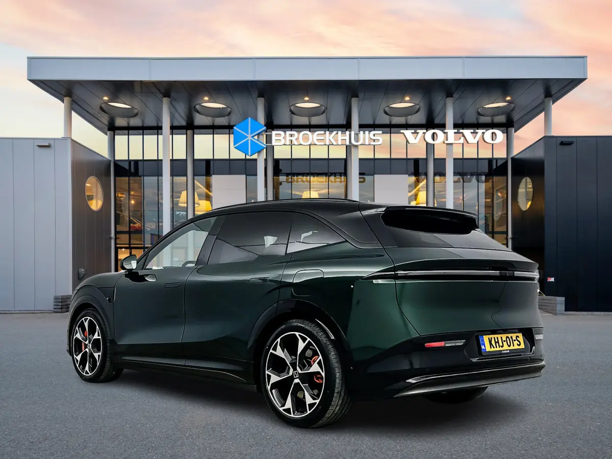 Privilege 100 kWh | 21" | Panoramadak | Luchtvering | Premium Audio | Elektr. portieren | Stoelventilatie / massage | Elektr. verst. Nappa Stoelen + Stuurwiel | 3D Camera | Groot Head-Up