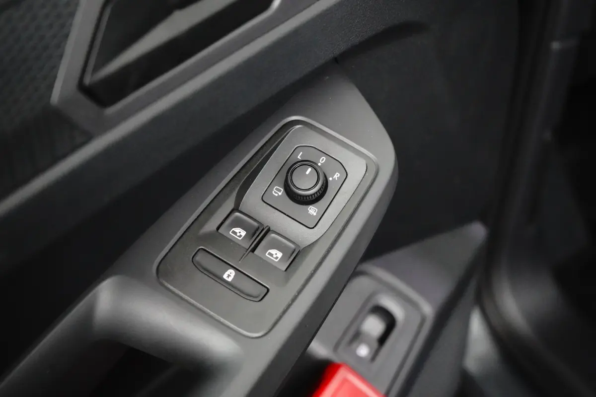 Maxi 1.5 eHybrid 150 pk DSG-6 Life | Achteruitrijcamera | Cruise control adaptief | Apple Carplay |