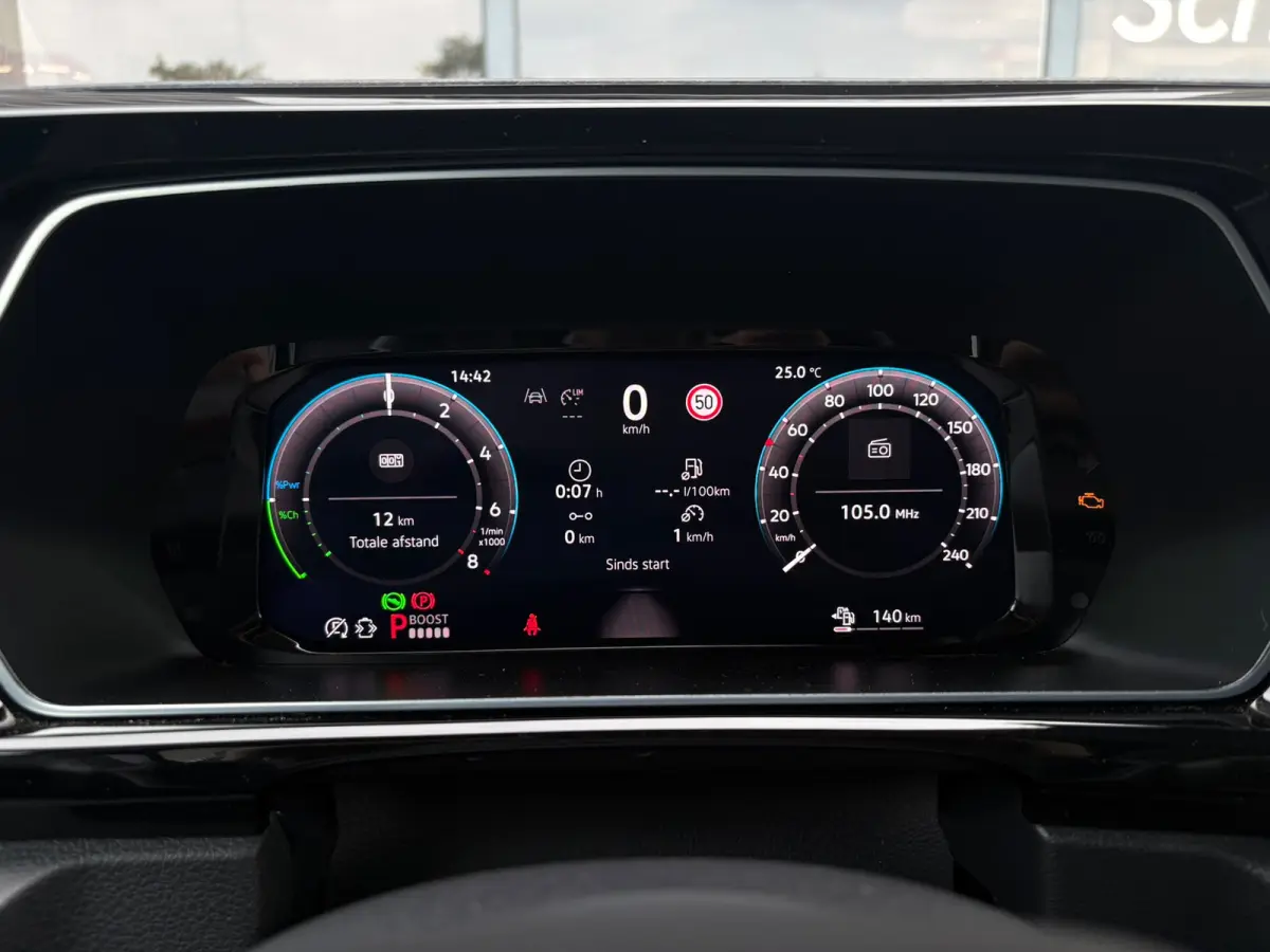 Maxi 1.5 eHybrid 150 pk DSG-6 Life | Achteruitrijcamera | Cruise control adaptief | Apple Carplay |