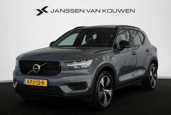 1.5 T4 Plug-in hybrid Ultimate Dark Panoramadak Trekhaak Stuur-Stoelverwarming Camera