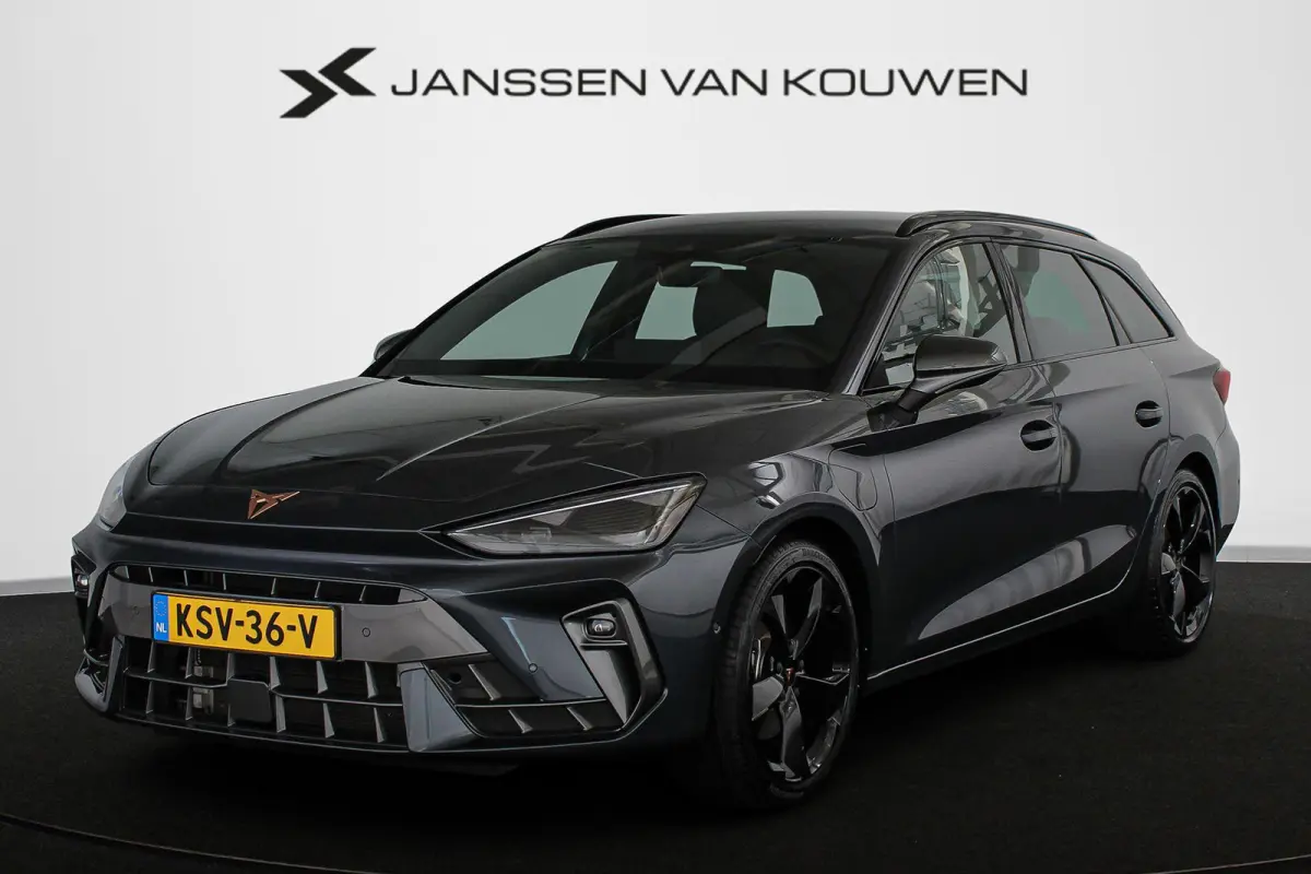 1.5 TSI e-Hybrid Business Facelift Stoelverwarming Camera Keyless