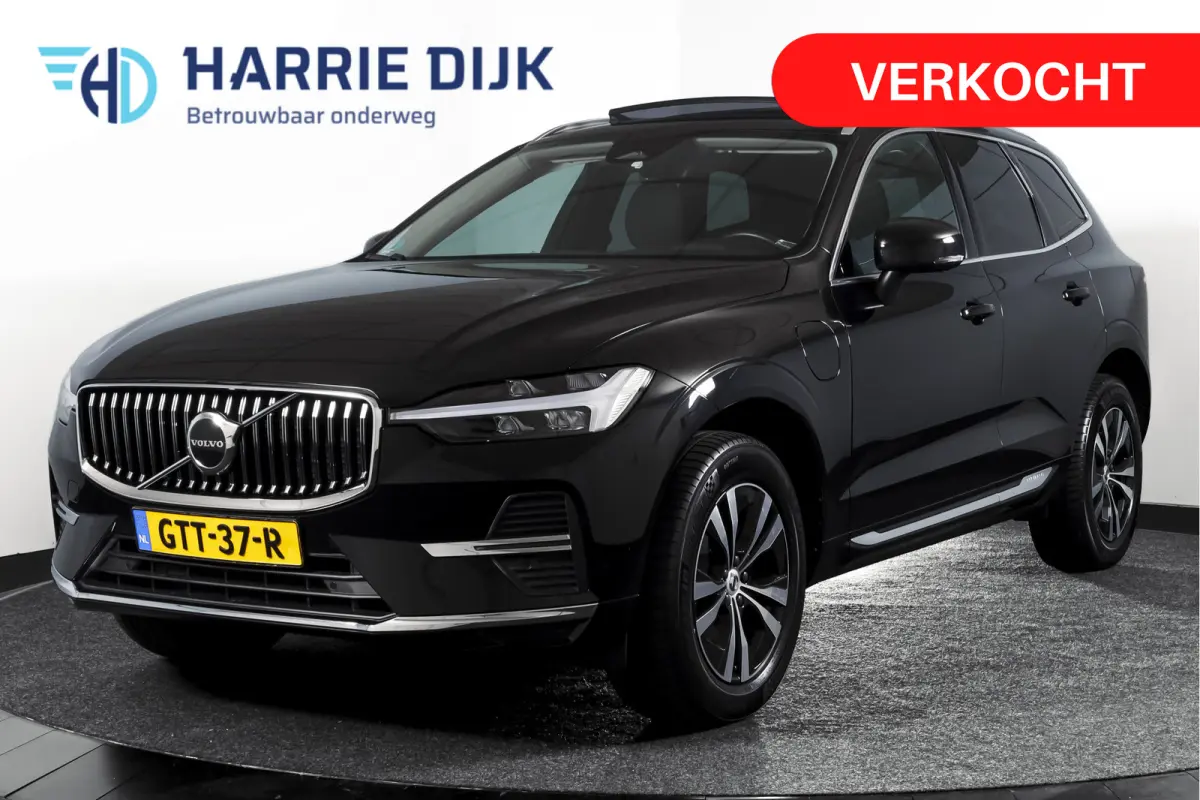 2.0 Recharge T6 AWD Business Pro | S/K Panodak | Elek. Trekhaak | Dig.Cockpit | Cruise | Stoel-+Stuurverw. | Camera | PDC | NAV+App.Connect | Auto.Airco | LM 18" |