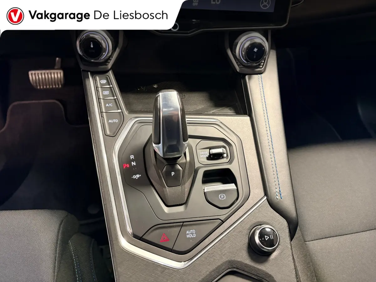 1.5 / pano / navi / camera / Infinity / SOH 99%/ elec klep / Apple carplay