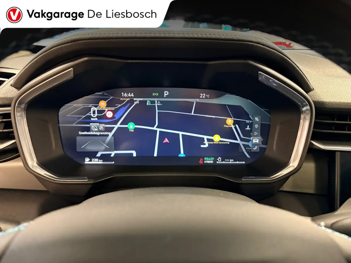 1.5 / pano / navi / camera / Infinity / SOH 99%/ elec klep / Apple carplay