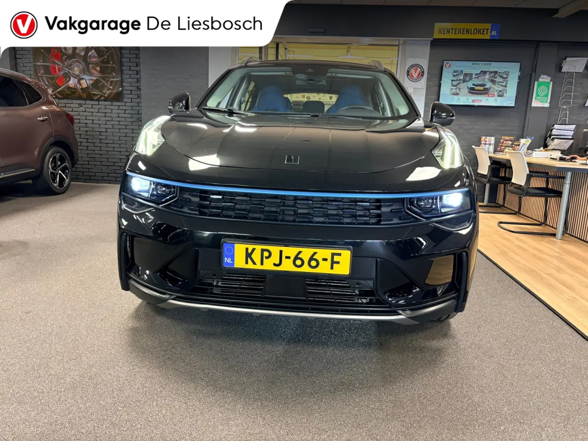 1.5 / pano / navi / camera / Infinity / SOH 99%/ elec klep / Apple carplay