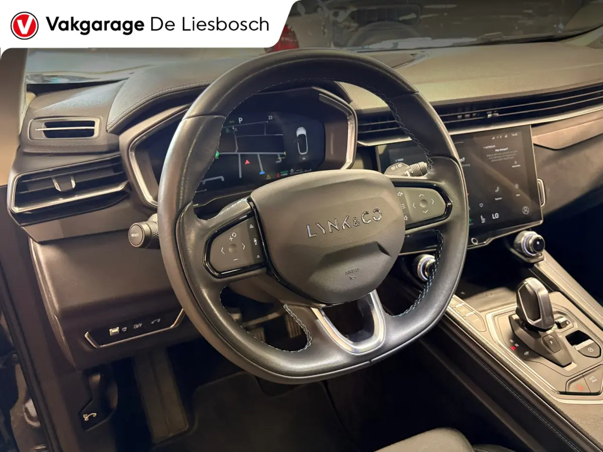 1.5 / pano / navi / camera / Infinity / SOH 99%/ elec klep / Apple carplay