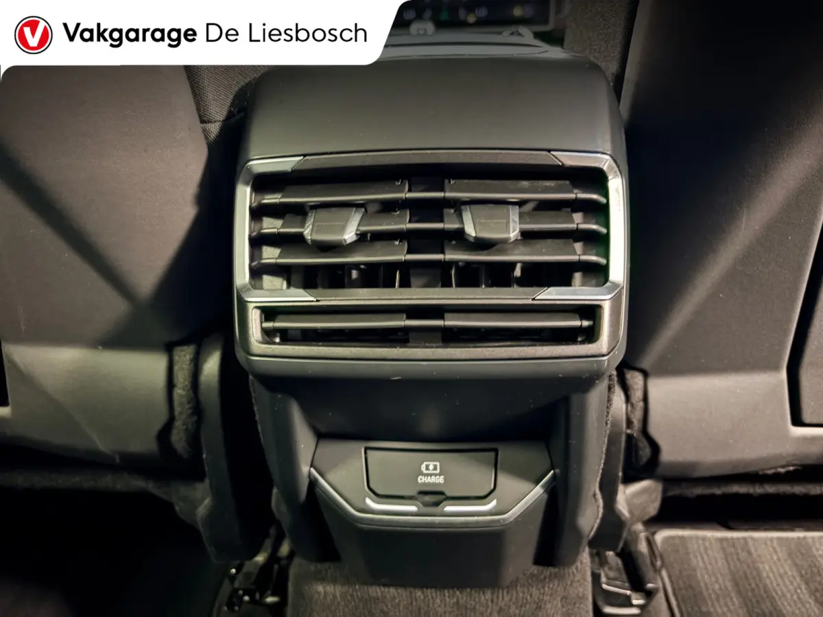 1.5 / pano / navi / camera / Infinity / SOH 99%/ elec klep / Apple carplay