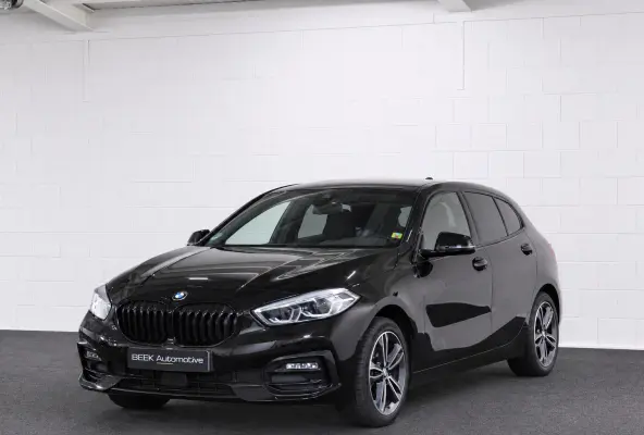 118i Sport | CAMERA | H/K | CarPlay | TRKHAAK |