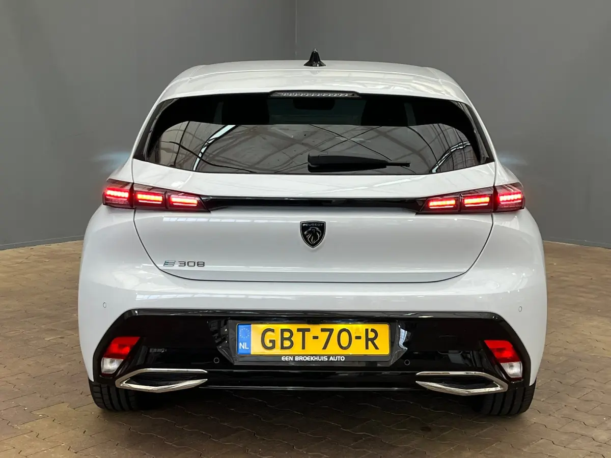 Allure EV 54 kWh Camera | Digitaal Dashboard | Adaptieve Cruise | Carplay | Climate | 18" Lichtmetaal | Stof/Leder | Achteruitrij Camera | Chroom delen exterieur | Cruise control adaptief me