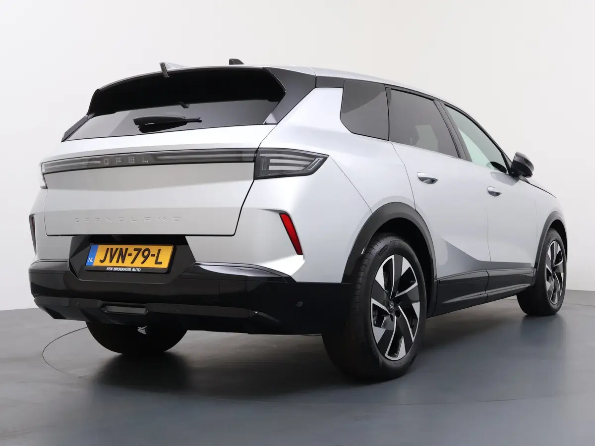 Business Edition 97 kWh LONG RANGE / 8 JAAR GARANTIE!! / SOH 100% / Navigatie / 360 Camera / Matrix LED / Panorama / Hi-Fi / Keyless / Parkeersensoren / Stuur -en Stoelverwarmd / Elektr. Ach