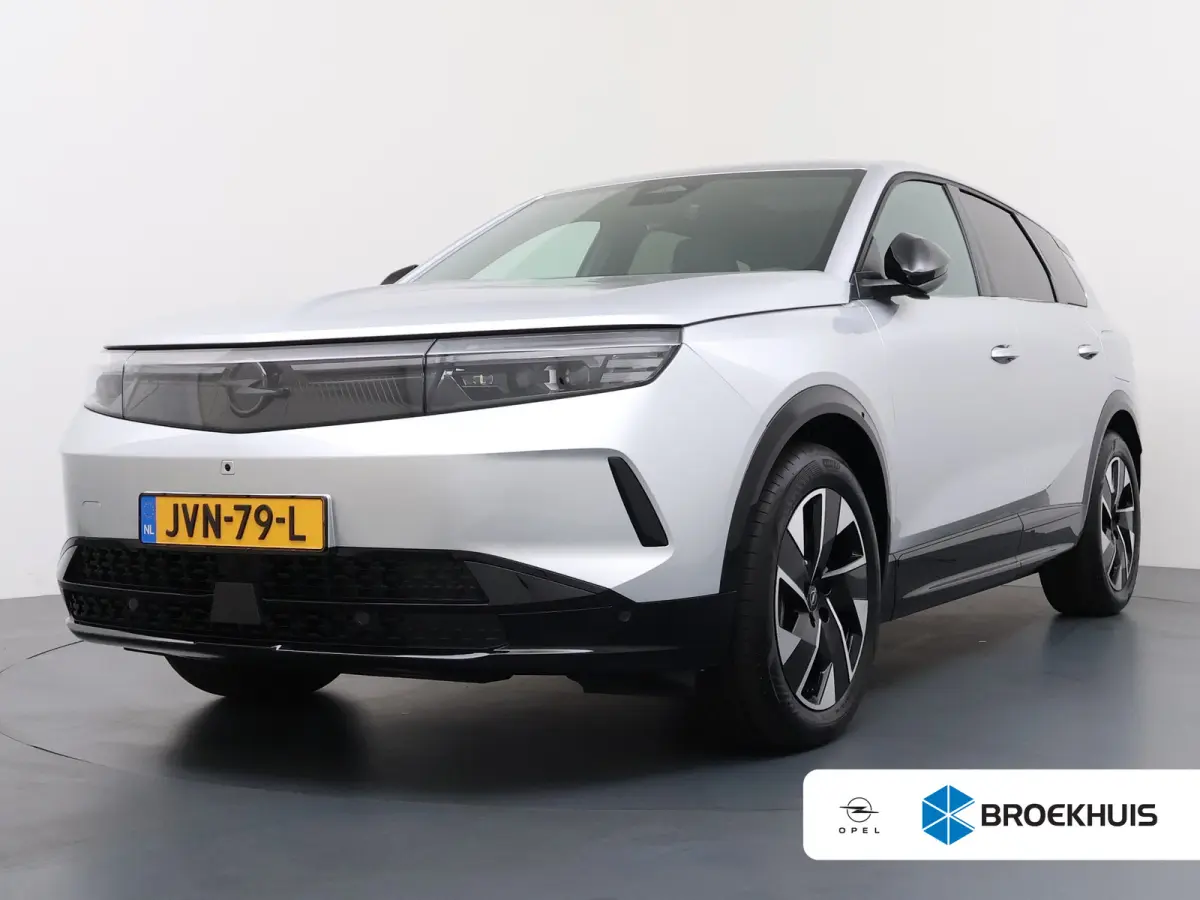 Business Edition 97 kWh LONG RANGE / 8 JAAR GARANTIE!! / SOH 100% / Navigatie / 360 Camera / Matrix LED / Panorama / Hi-Fi / Keyless / Parkeersensoren / Stuur -en Stoelverwarmd / Elektr. Ach