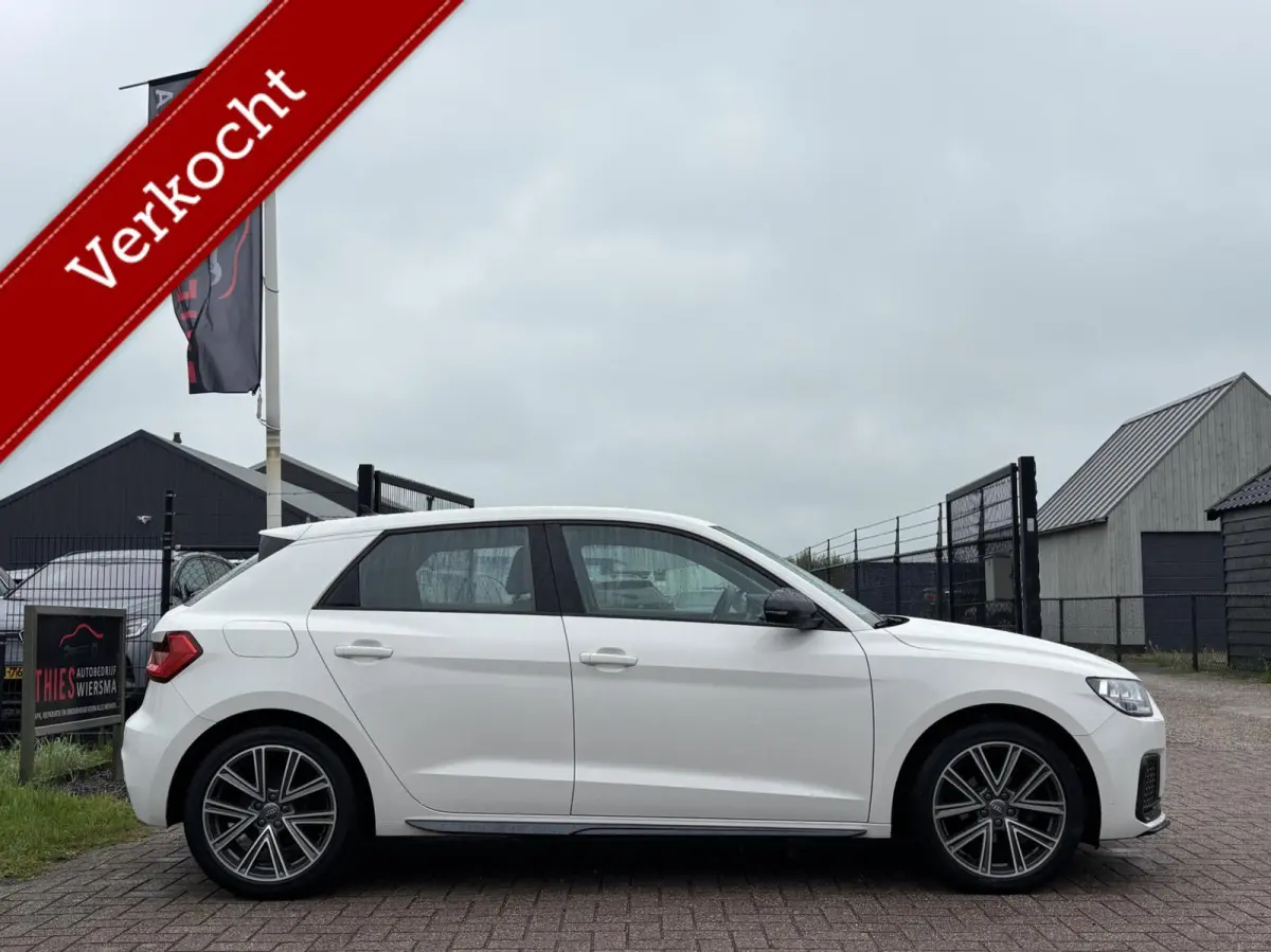 25 TFSI epic cruise apple carplay digitale dash