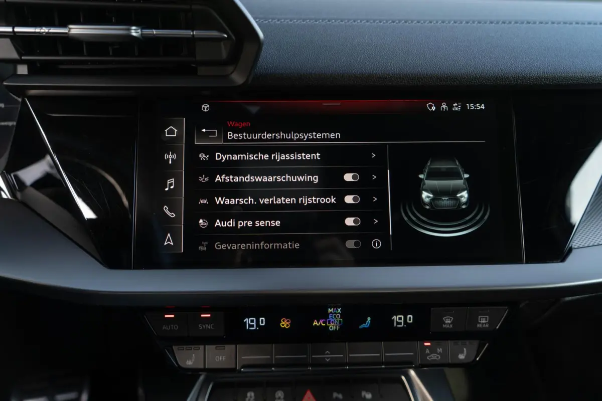 35 TFSI S line 150 PK | HD Matrix | CarPlay | 19''
