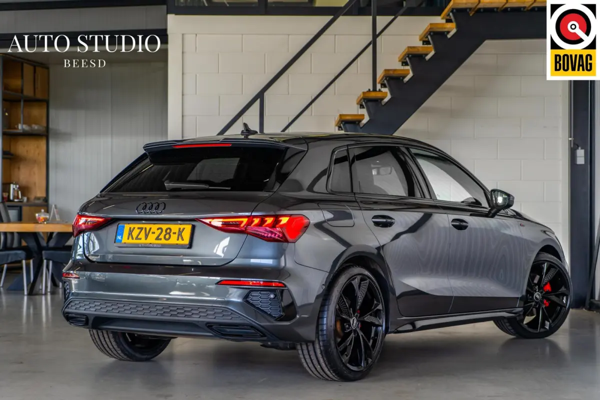 35 TFSI S line 150 PK | HD Matrix | CarPlay | 19''
