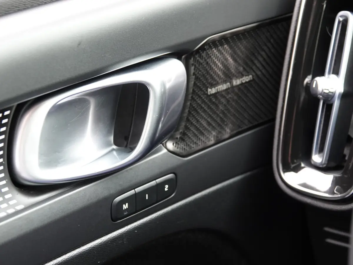 1.5 T4 R-Design VOL LEER | PANODAK | HK-AUDIO | TWO-TONE | PILOT + ACC