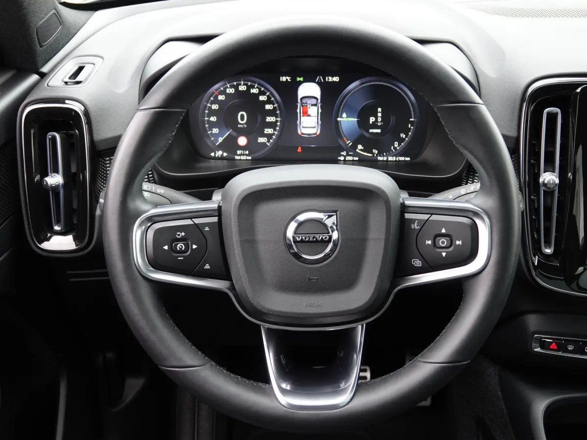 1.5 T4 R-Design VOL LEER | PANODAK | HK-AUDIO | TWO-TONE | PILOT + ACC