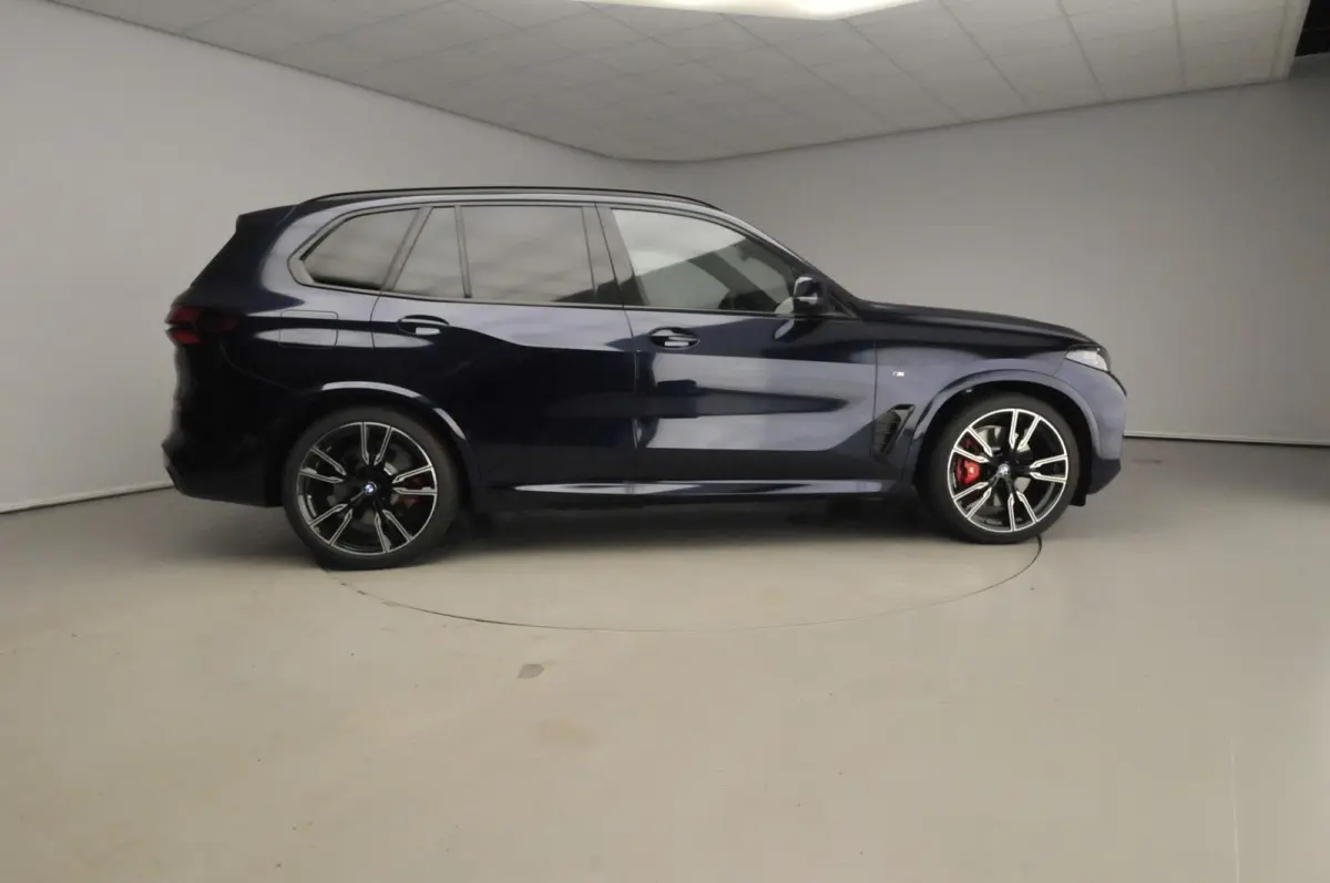 xDrive50e M Sportpakket Pro | Comfort-plus Pack | Travel Pack | Exclusive Pack