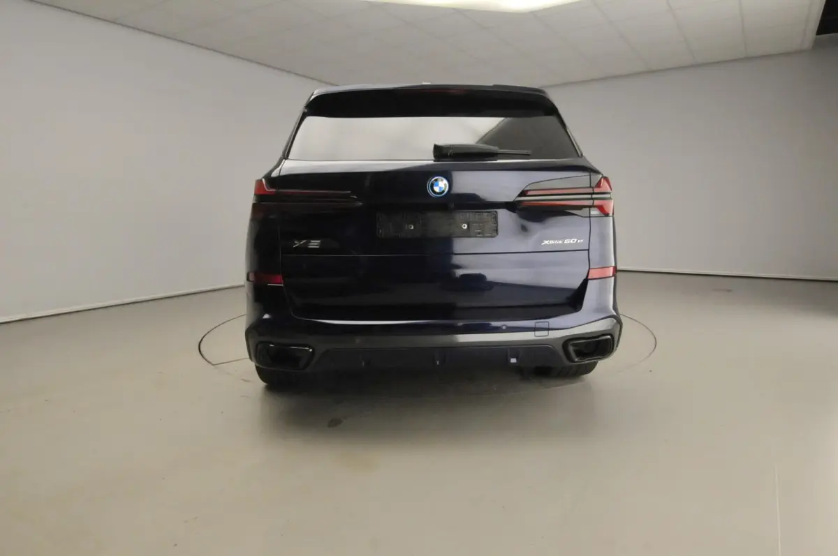 xDrive50e M Sportpakket Pro | Comfort-plus Pack | Travel Pack | Exclusive Pack