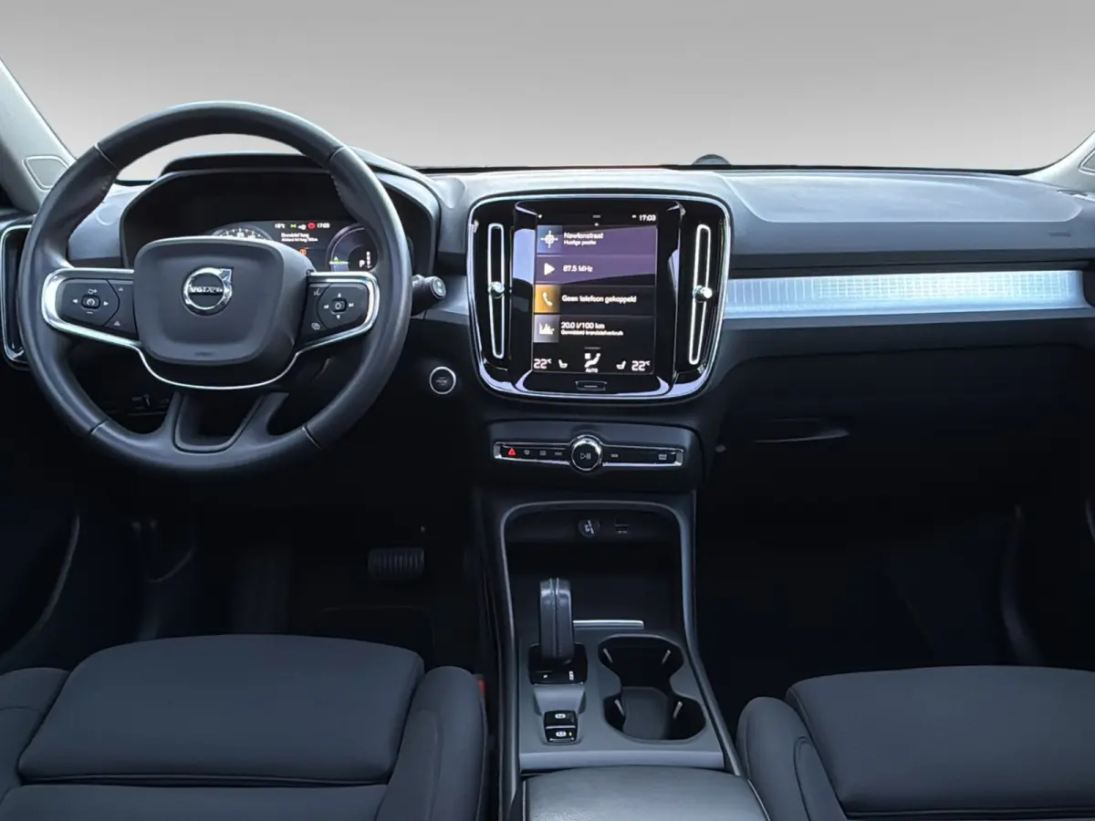 1.5 T4 R-Design Expression | Pano | Stoelverwarming | H&K Audio | Camera