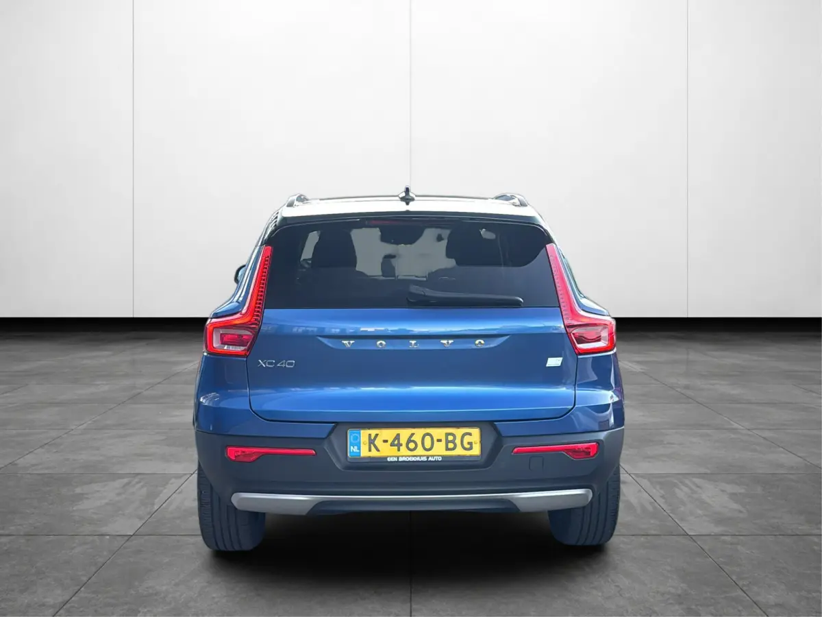 1.5 T4 R-Design Expression | Pano | Stoelverwarming | H&K Audio | Camera