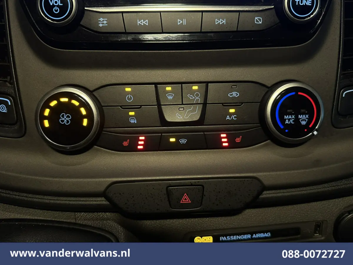 2.0 TDCI L2H1 Euro6 Airco | Camera | Navigatie | Cruisecontrol | LED | Stoelverwarming | Parkeersensoren Verwarmde Voorruit, Bijrijdersbank