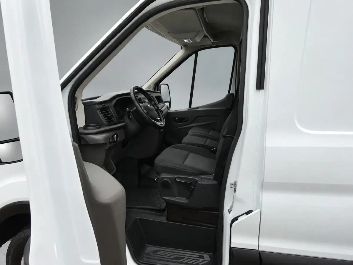 350 2.0 TDCI L4H3 Trend RWD AIRCO 3 ZITPLAATSEN
